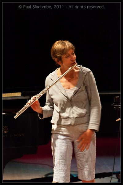 110701AliFlutes14273