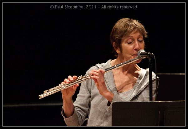 110701AliFlutes14282