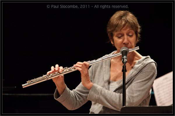 110701AliFlutes14381