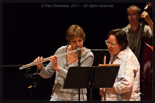 110701AliFlutes14261