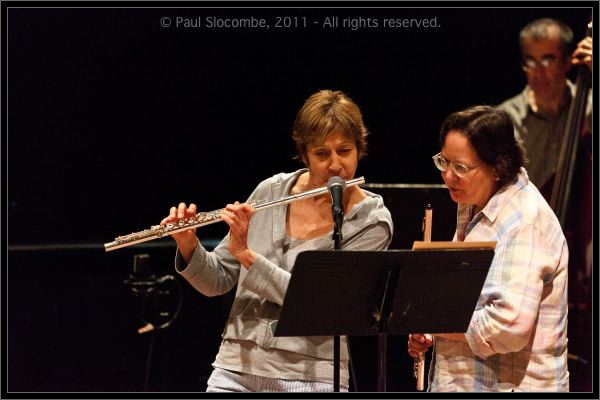 110701AliFlutes14262