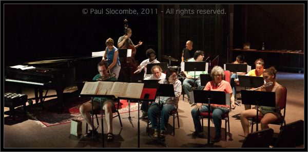 110701AliFlutes14543