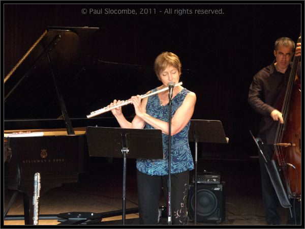 110701AliFlutes10797
