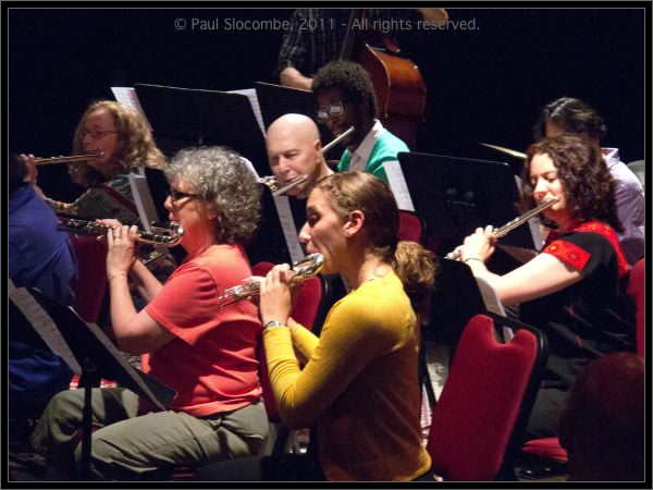 110701AliFlutes10858