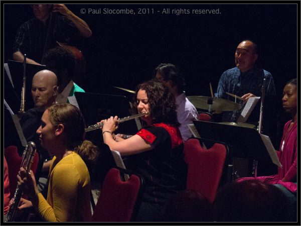110701AliFlutes10863