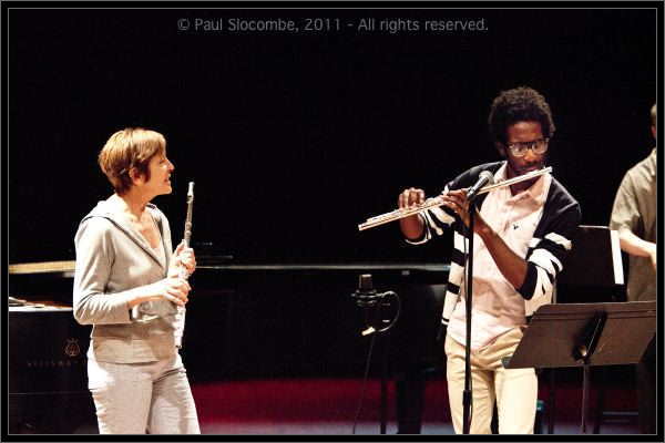 110701AliFlutes14314