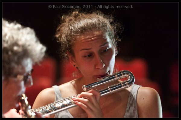 110701AliFlutes14641