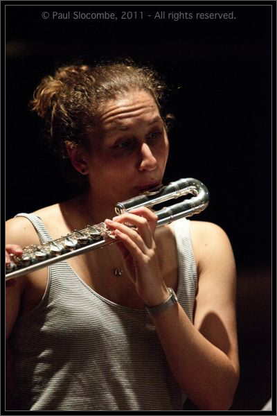 110701AliFlutes14525