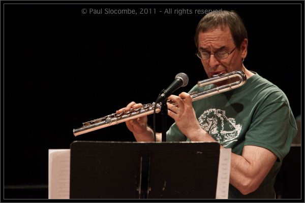110701AliFlutes14445