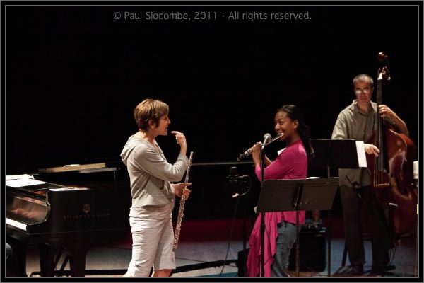 110701AliFlutes14434