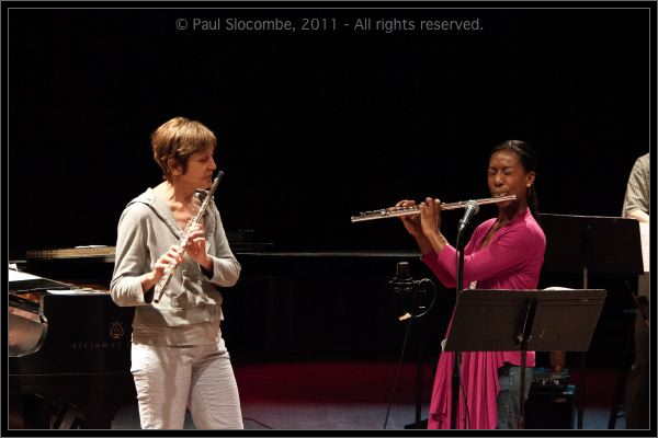 110701AliFlutes14438