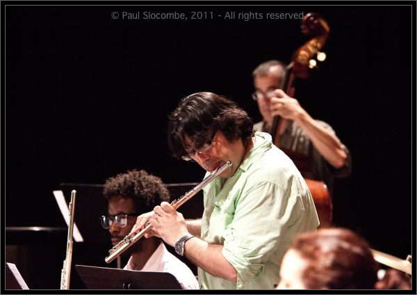110701AliFlutes14582