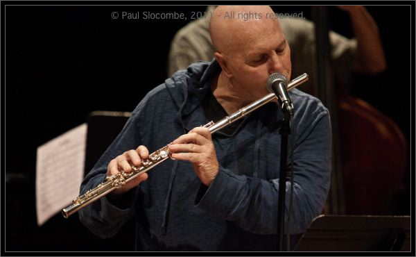 110701AliFlutes14338