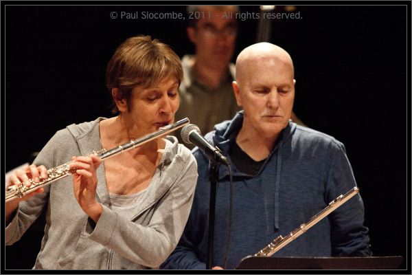 110701AliFlutes14344