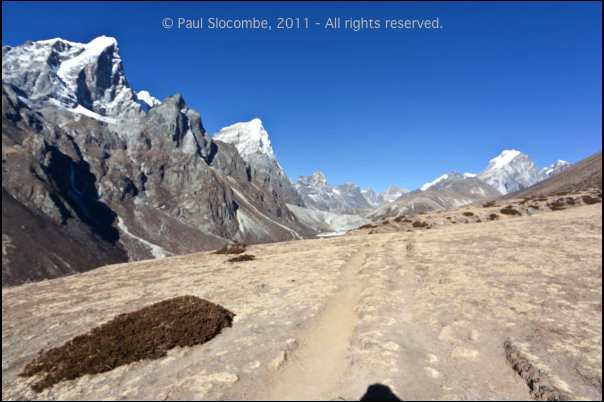 101207lobuche04972