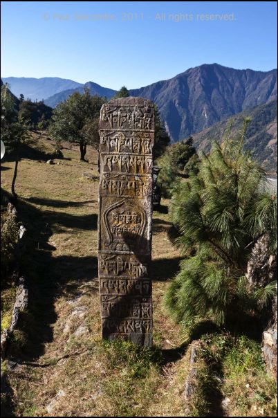 101130lukla04885