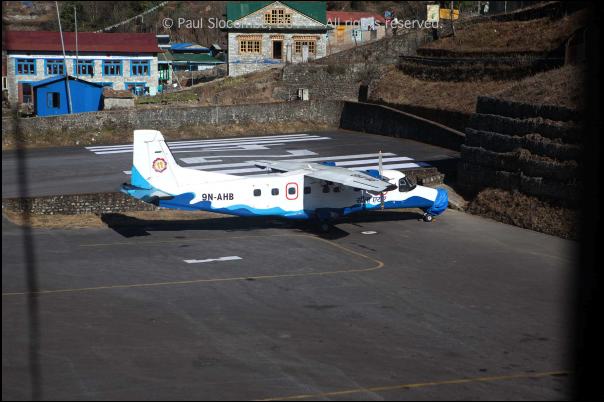 101214lukla05618