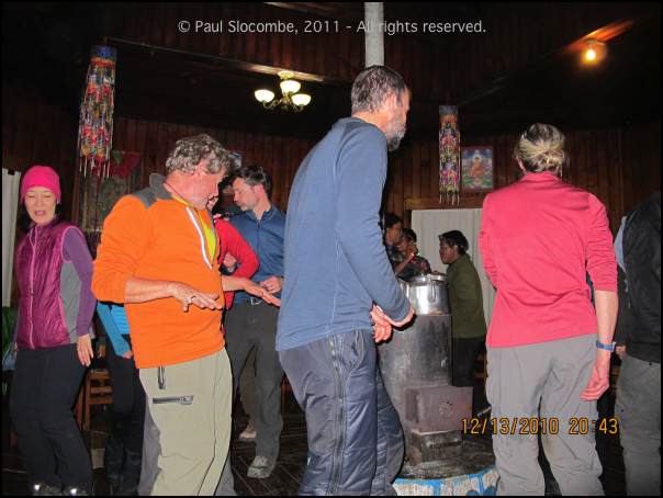 101213lukla0610