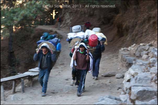 101212phakding05524