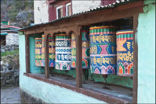 101213lukla05599