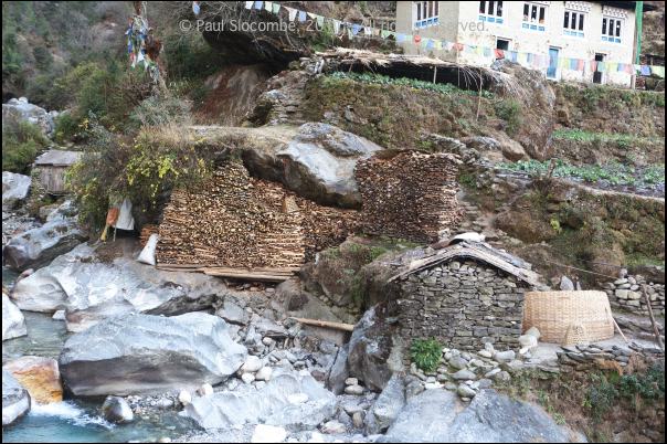 101213lukla05607
