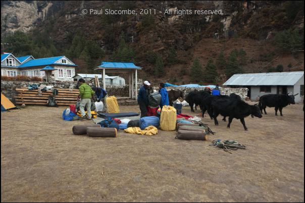 101212phakding05577