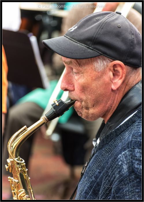 131030Band07261