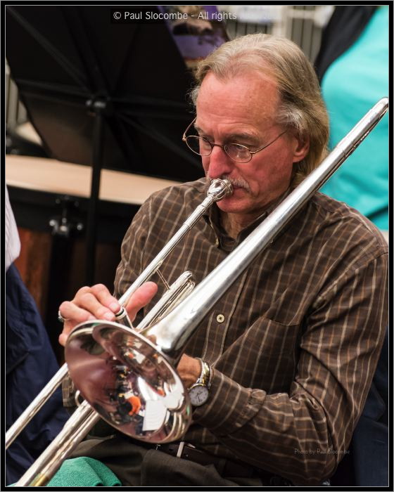131030Band07263