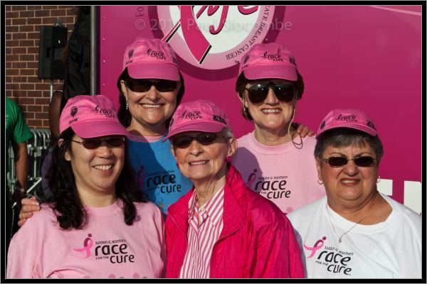 081025raceforcure52897