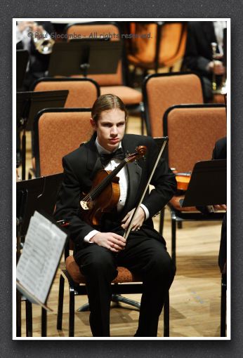 01 UHSOrchestra8212