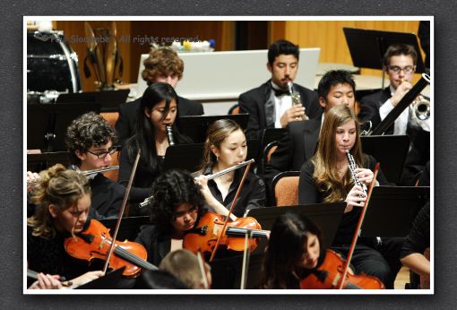 24 UHSOrchestra8236