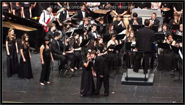 110224UHSmoa09927
