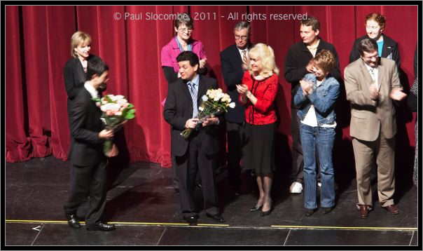 110224UHSmoa09881